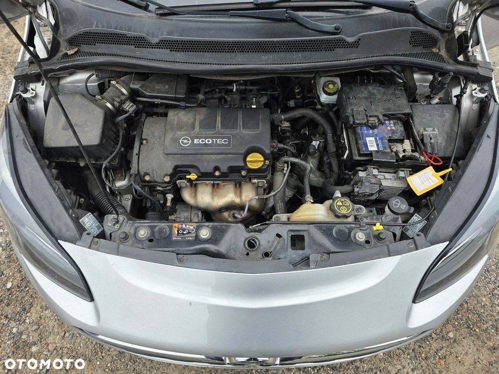 Opel Corsa 1.4 Automatik Edition - 15