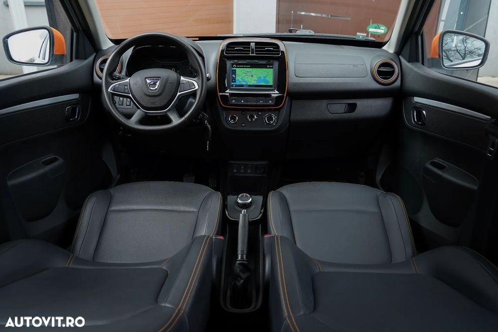 Dacia Spring - 11