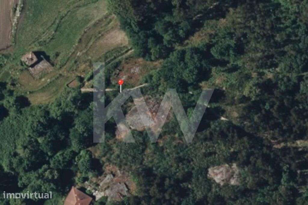 Terreno de 1.400 m2 a Apenas 6 Minutos de Santo Tirso! - Grande imagem: 3/9