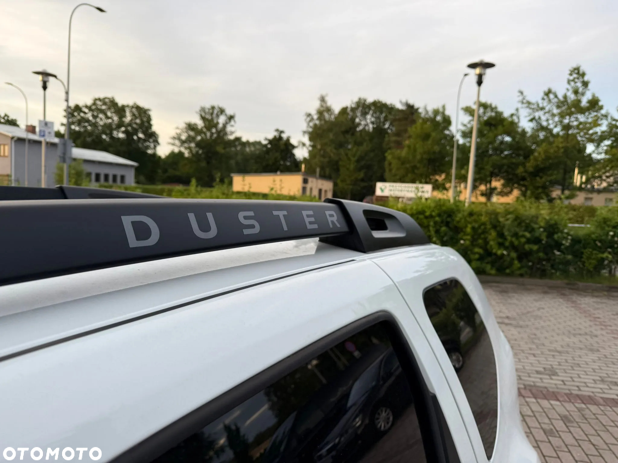 Dacia Duster 1.6 SCe Prestige - 27