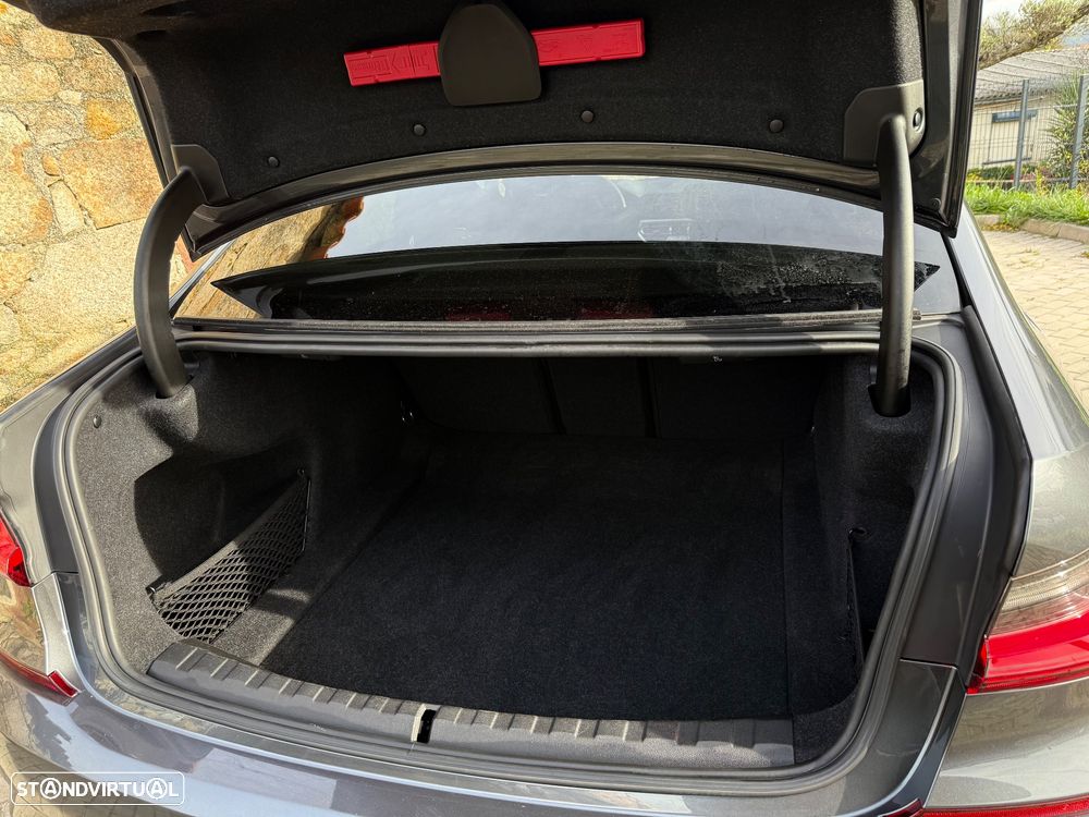 BMW 320 d Pack M Shadow Auto - 45