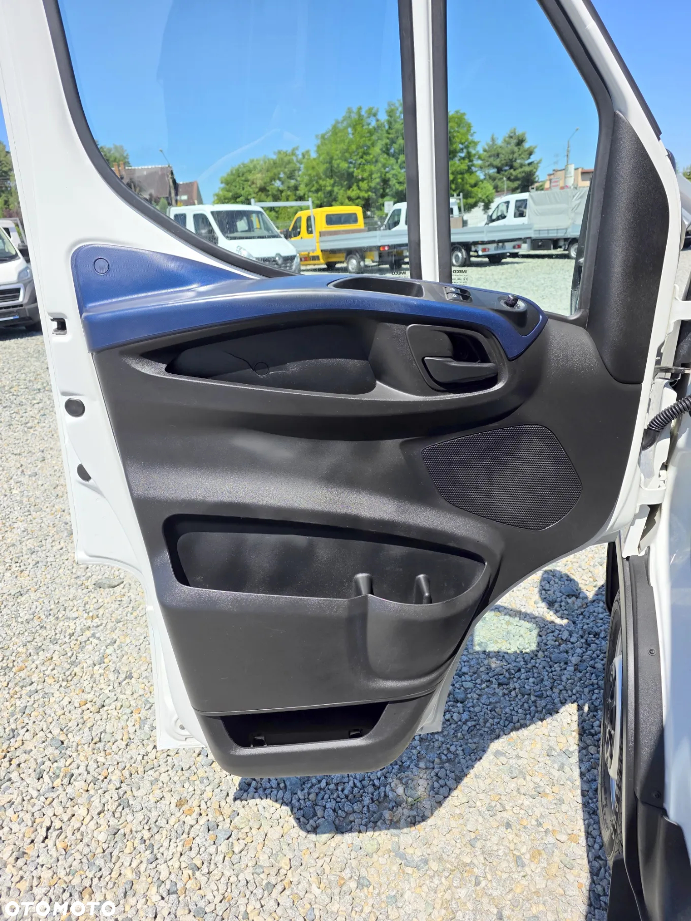 Iveco 35S16 2,3 HPI 160 KONNA DOKA BRYGADÓWKA 7 OSOBOWA 3,1M SKRZYNIA KLIMA 4,1M ROZSTAW OSI WEBASTO GWARANCJA - 16