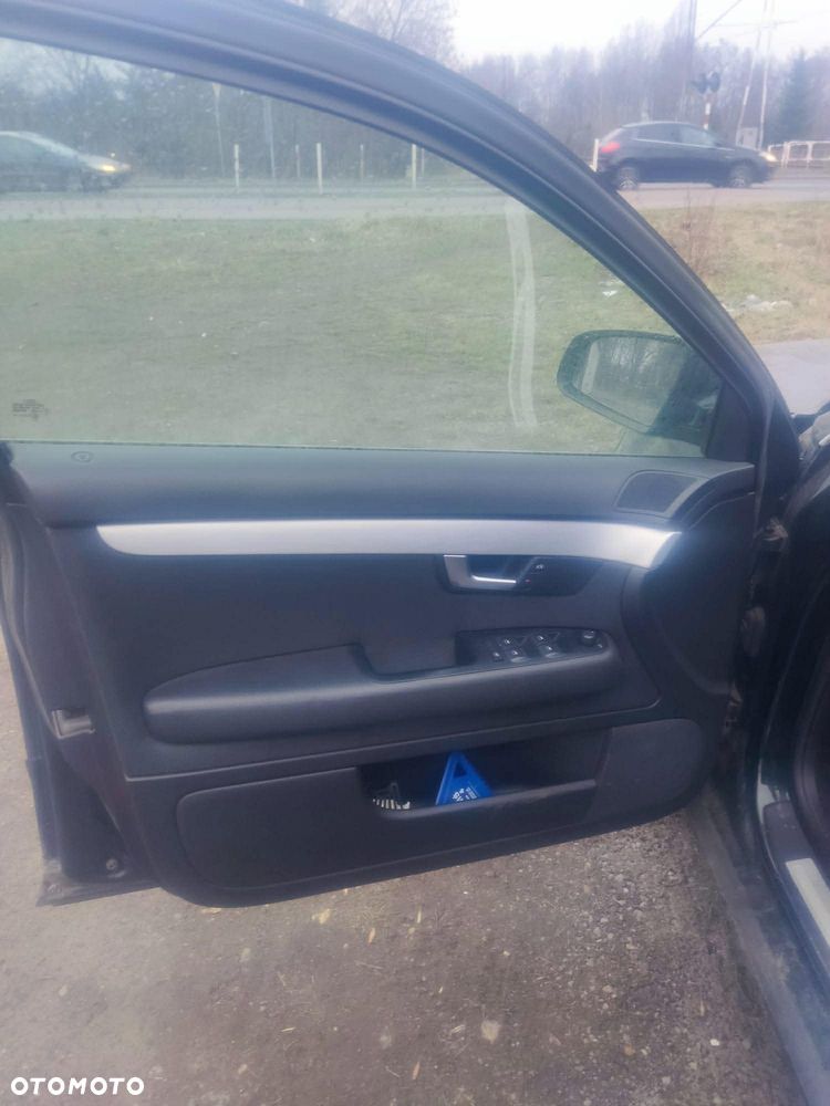 Audi A4 Avant 1.8 T quattro - 18