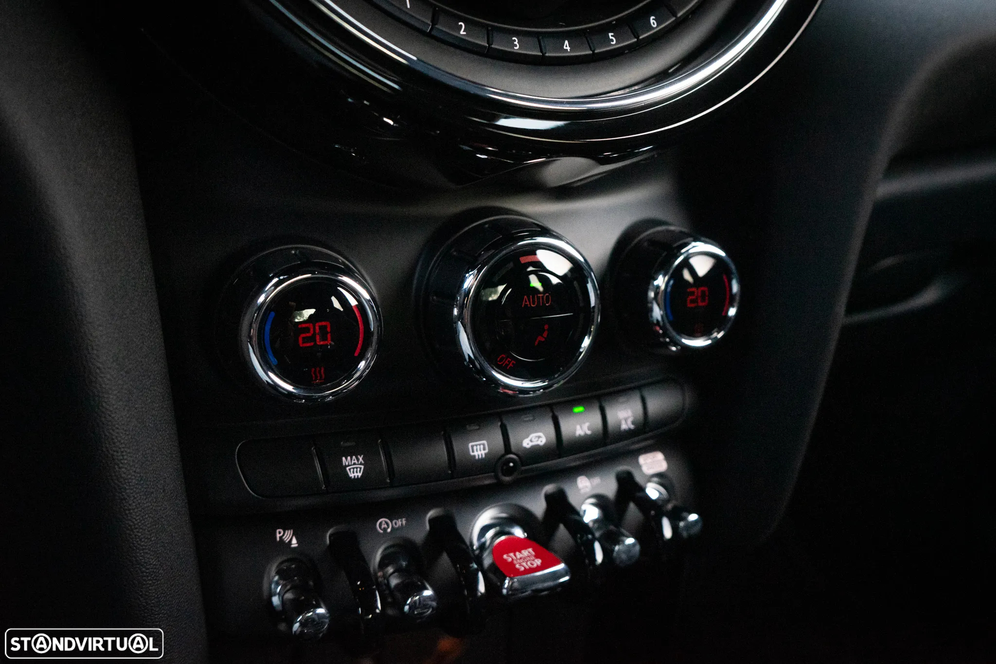 MINI 3 Portas John Cooper Works - 13