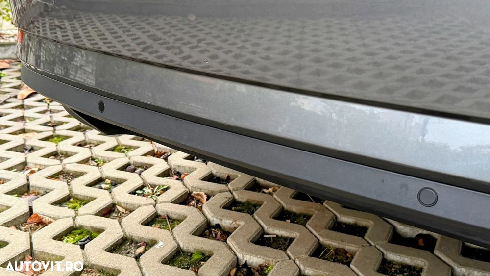 Skoda Superb 2.0 TDI DSG Style - 8