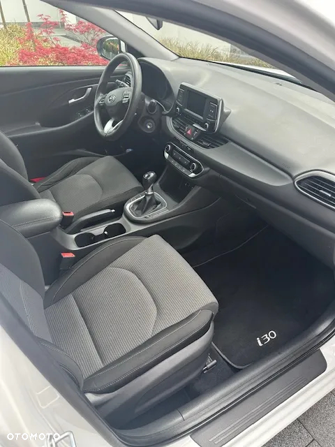 Hyundai i30 1.4 Classic + - 14