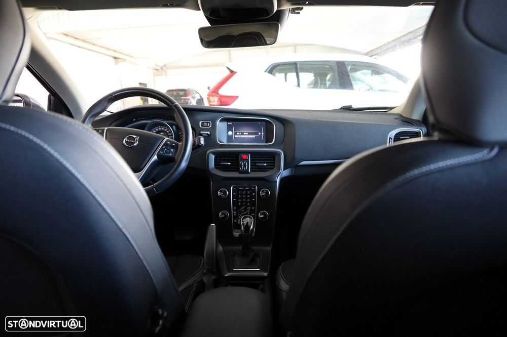 Volvo V40 1.5 T3 Sport Edition Plus Geartronic - 16