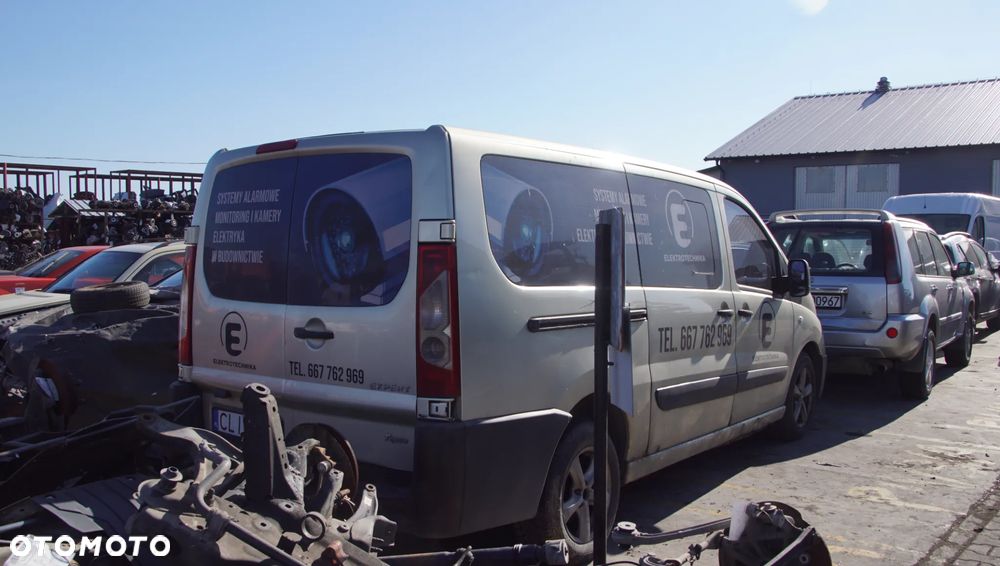 Auto na części - Peugeot Expert II 2.0 HDI 120 KM RHK 20MB12 KCY 2008R Silnik Skrzynia Drzwi Maska Zderzak Błotnik Lampa Lusterko Deska Kokpit Sterownik Moduł Czujnik Licznik Panel Kierownica - 4