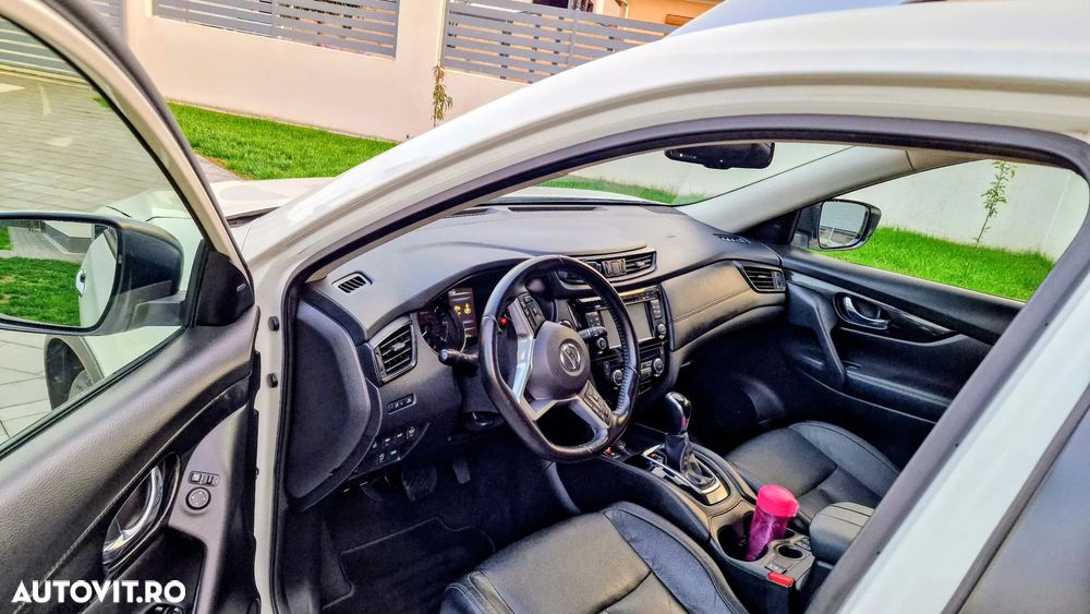 Nissan X-Trail 1.6 dCi Xtronic Tekna - 4