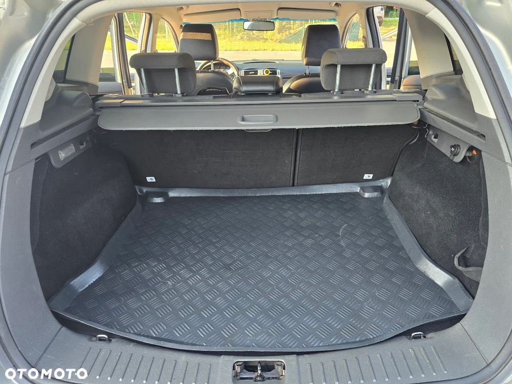 Ford Kuga 2.0 TDCi Titanium FWD - 24