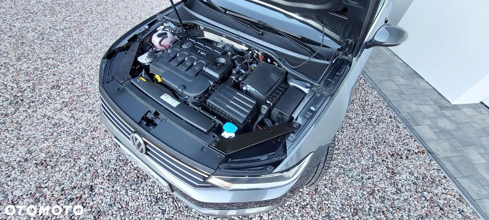 Volkswagen Passat 1.6 TDI BMT Comfortline - 35