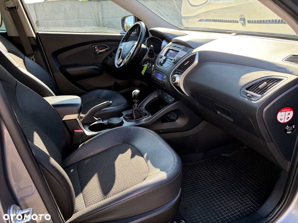 Hyundai ix35 2.0 CRDi 4WD Premium - 21