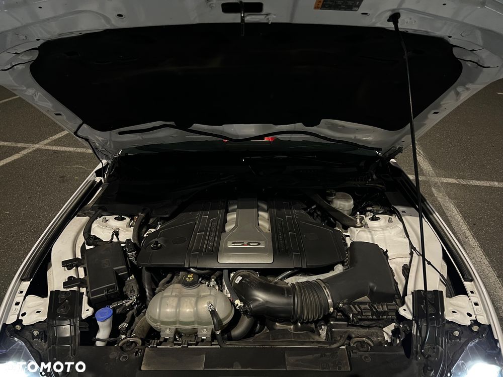 Ford Mustang 5.0 V8 GT - 16