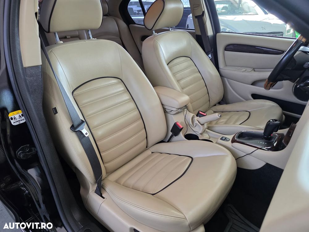 Jaguar X-Type - 15