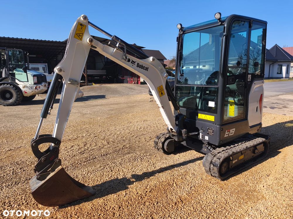 Bobcat E19 - Yanmar SV18 - Schaeff SV18 - Salon PL - 6