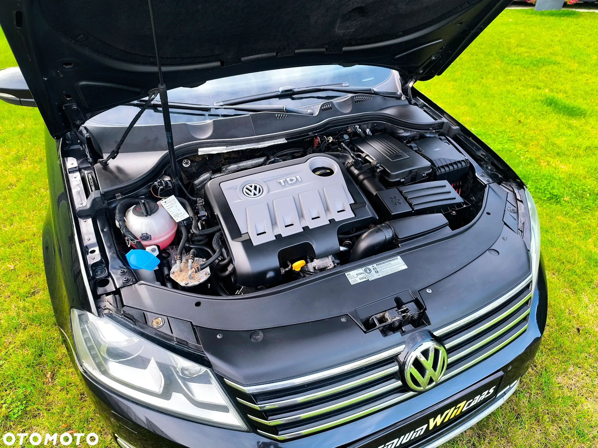 Volkswagen Passat 2.0 TDI Highline DSG - 34