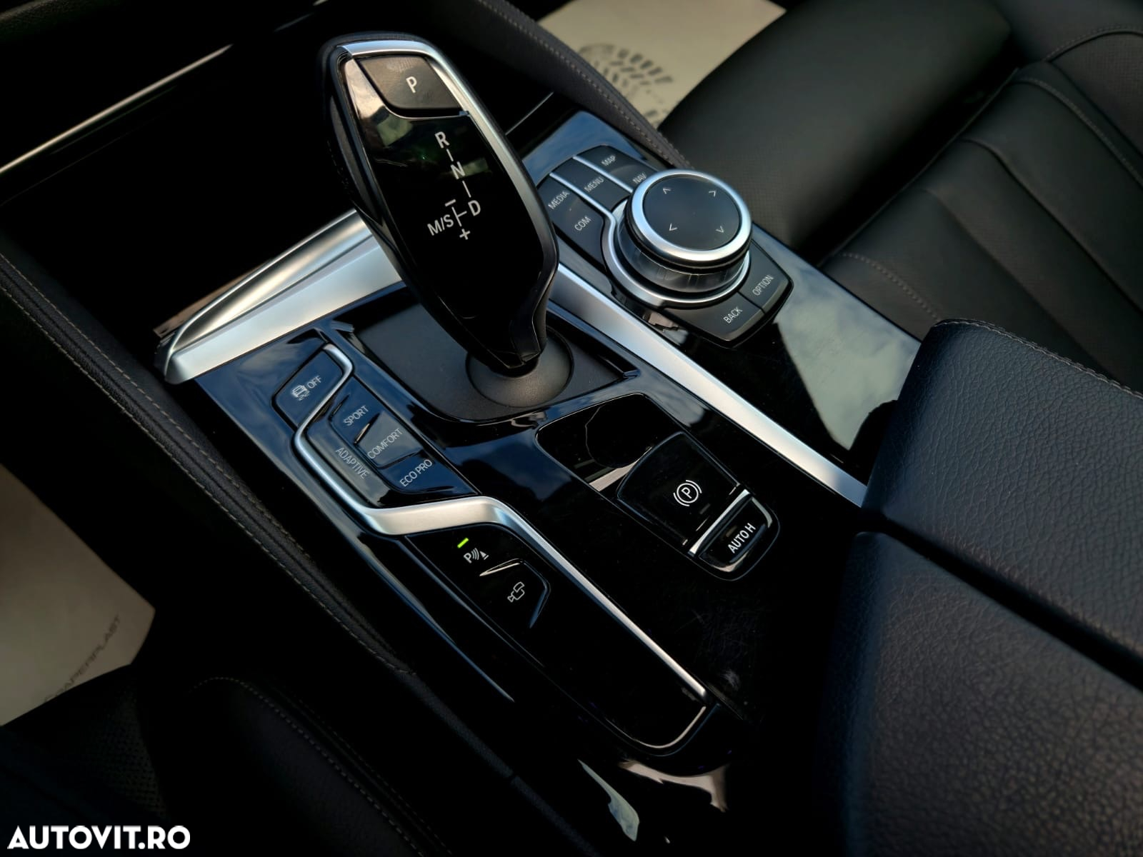 BMW Seria 5 520d Touring Aut. Luxury Line - 31