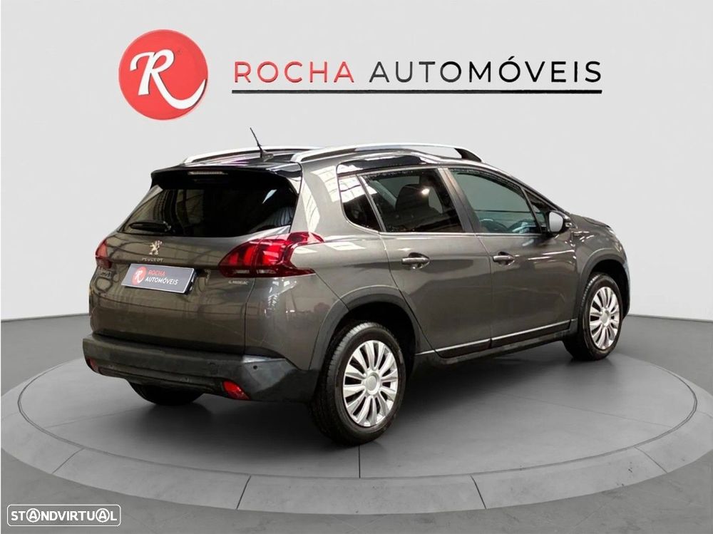 Peugeot 2008 1.2 PureTech Active - 8