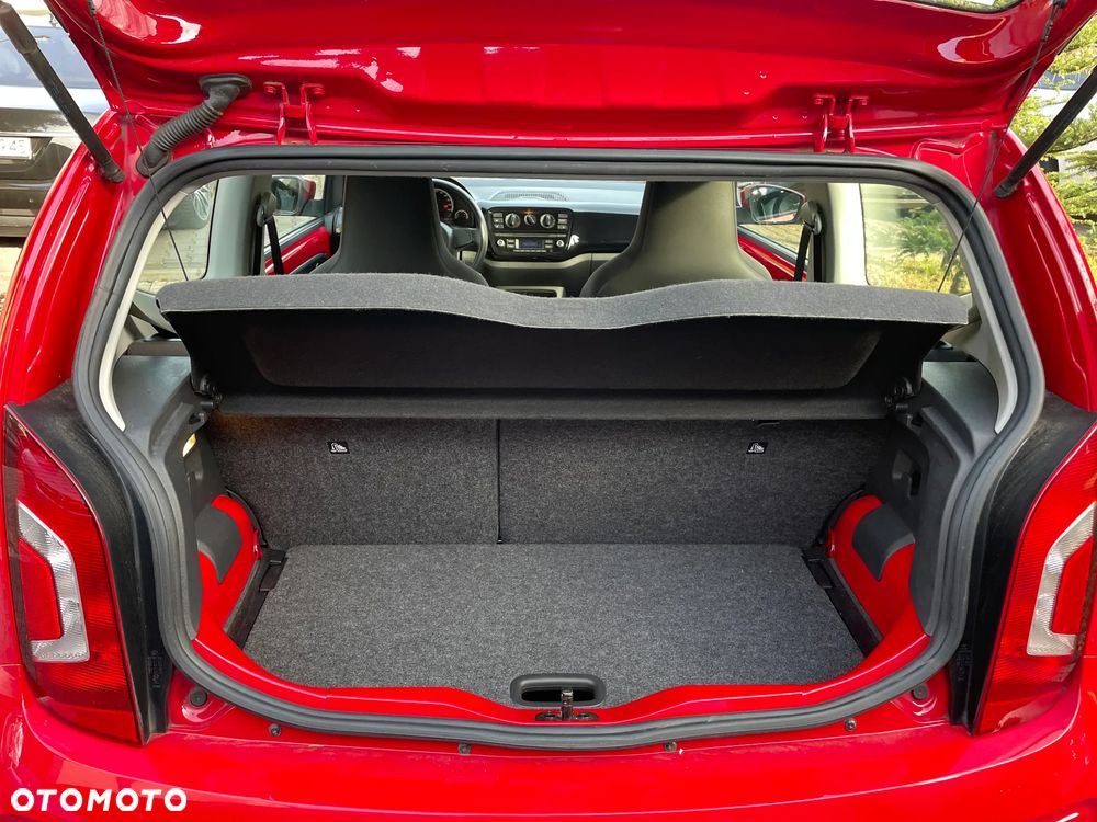 Volkswagen up! 1.0 move - 18