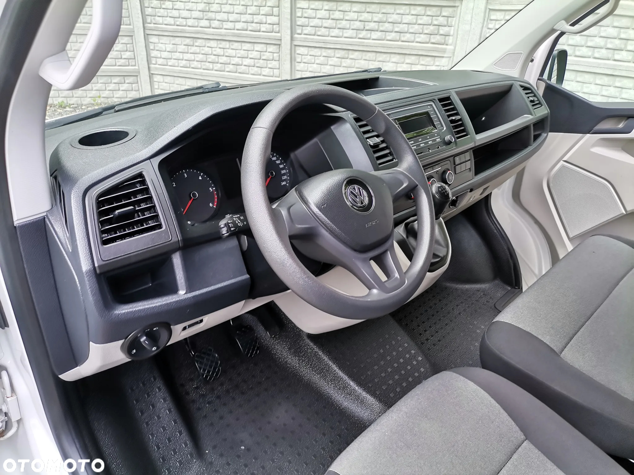 Volkswagen Transporter T6 Lang Plus Comfortline - 12
