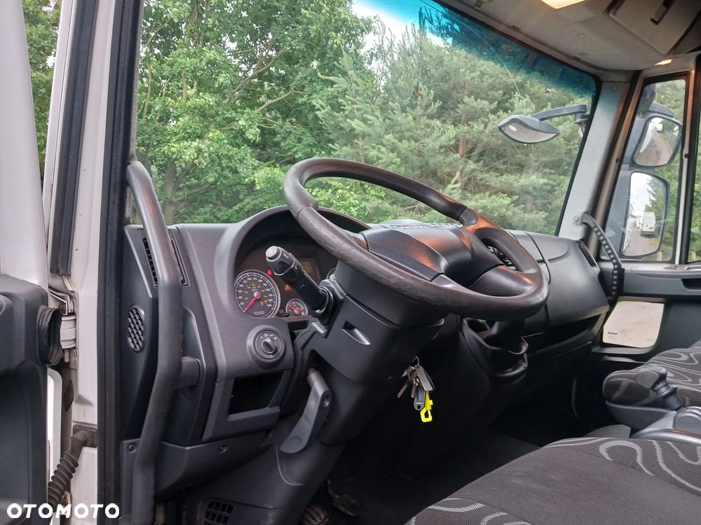 Mitsubishi Canter Fuso 9C18 2018r 299 tyś km Chłodnia Mroźnia Agregat CARRIER Supra 550 - 4