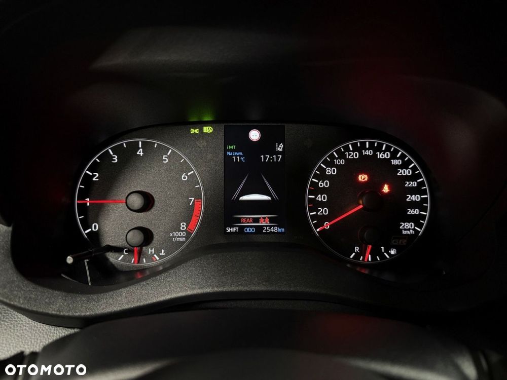 Toyota GR Yaris 1.6 Dynamic - 25