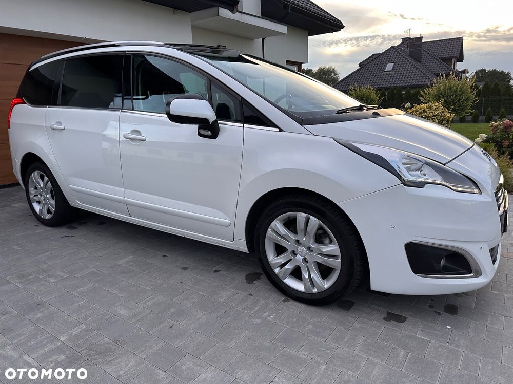 Peugeot 5008 2.0 HDi Allure 7os - 25