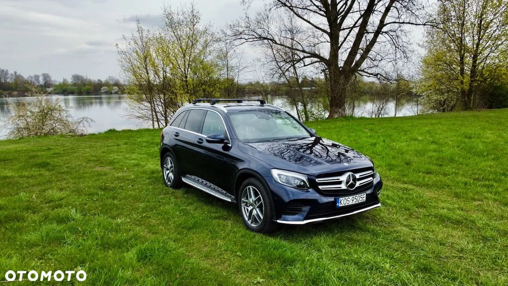 Mercedes-Benz GLC 250 4Matic 9G-TRONIC AMG Line - 3