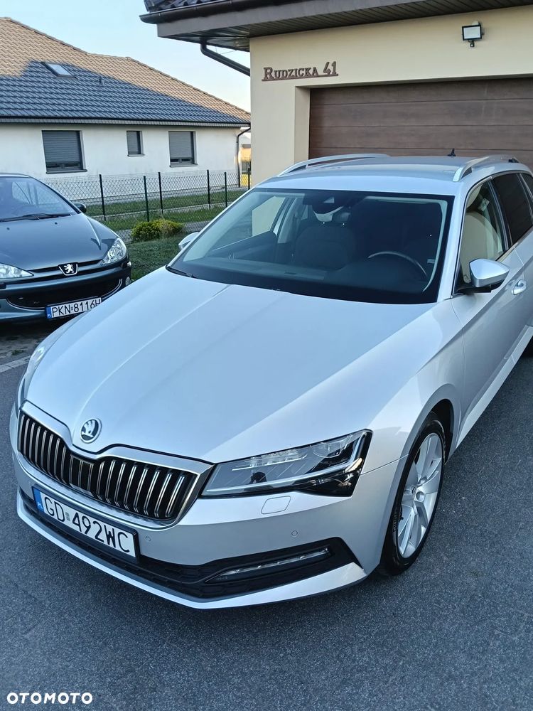 Skoda Superb 2.0 TSI Ambition DSG - 7