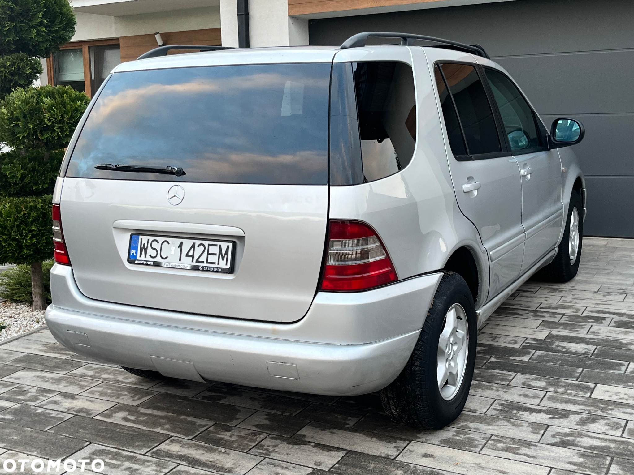 Mercedes-Benz ML 320 - 15