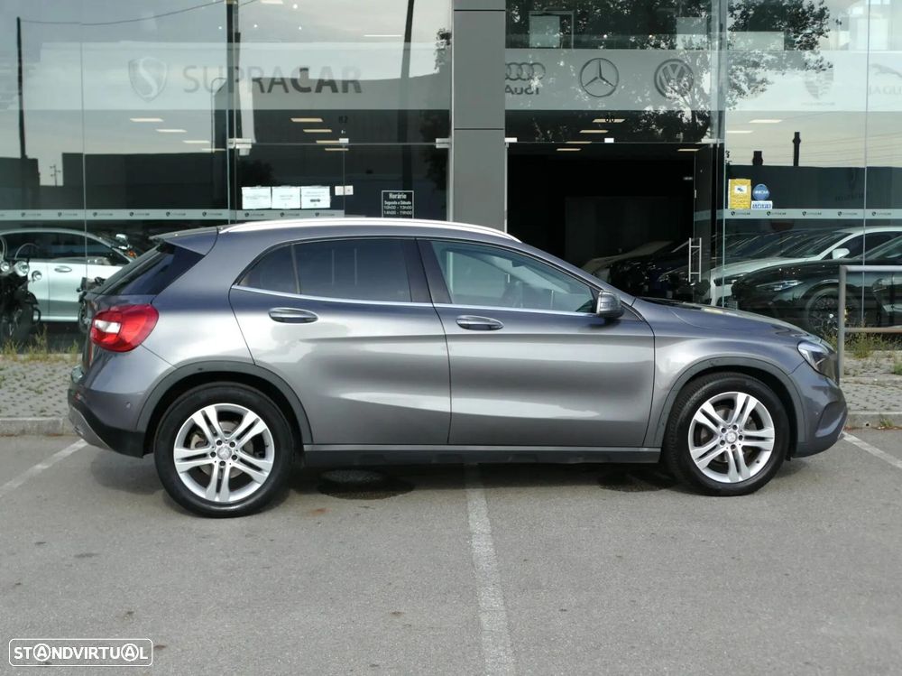 Mercedes-Benz GLA 180 d Urban Aut. - 38