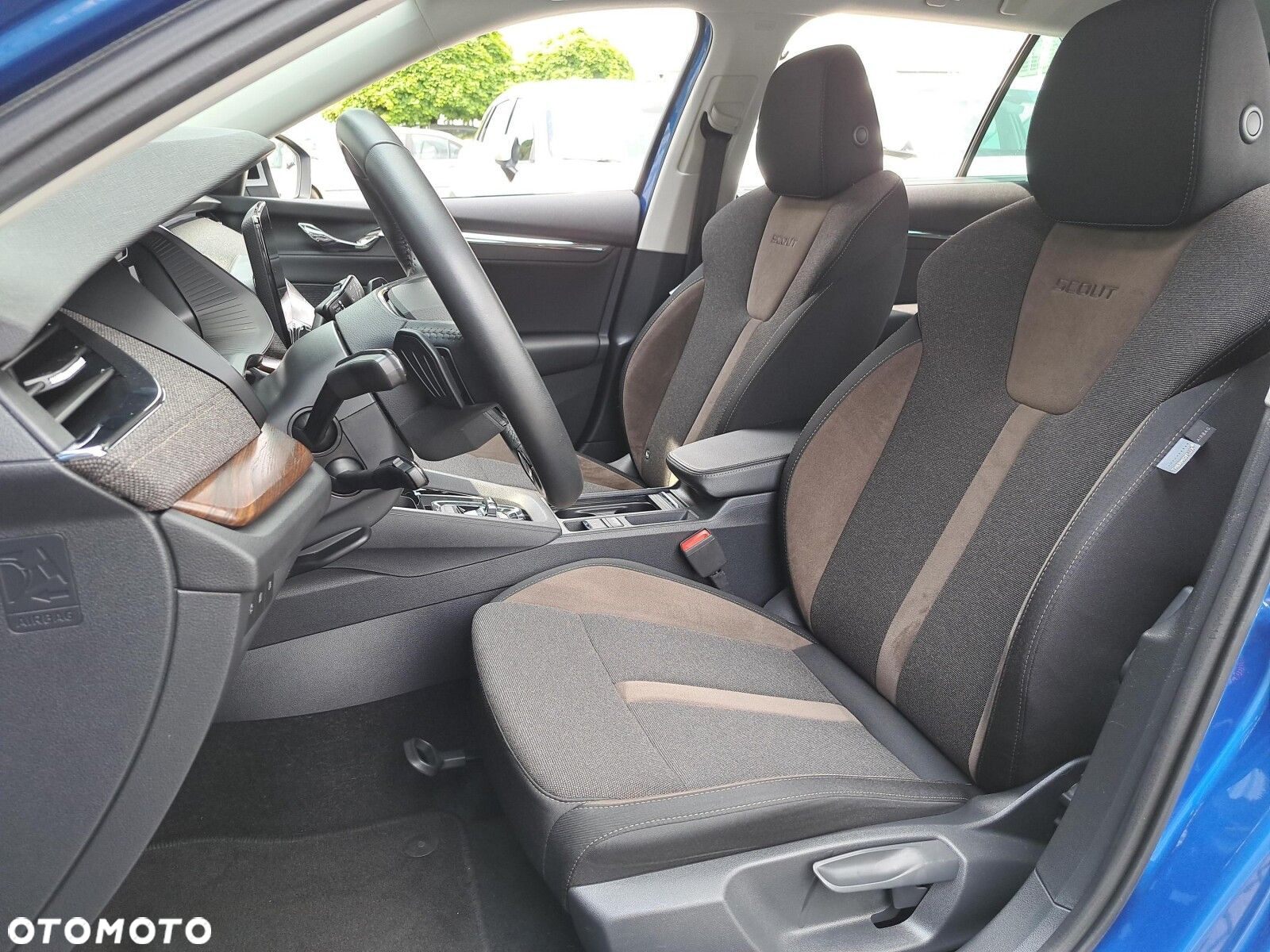 Skoda Octavia 2.0 TDI 4x4 Scout DSG - 11