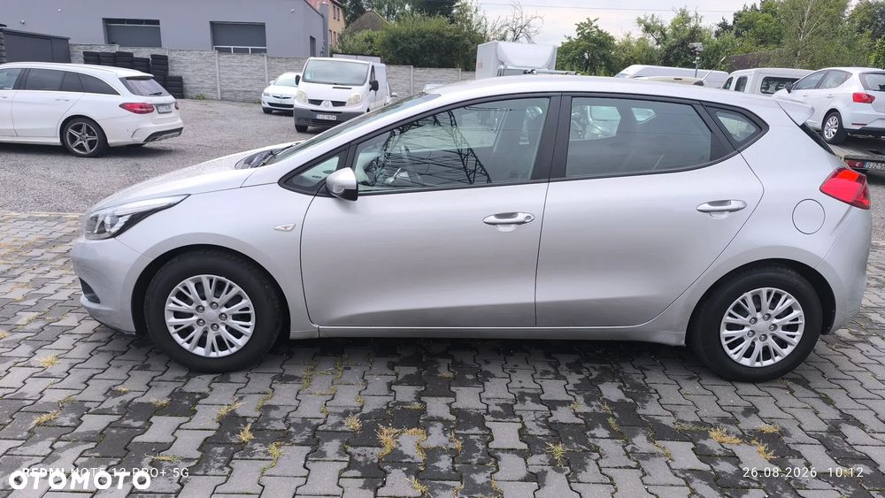 Kia Ceed 1.4 CVVT Attract plus - 4