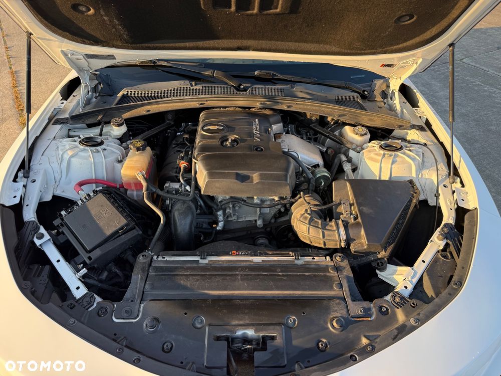 Chevrolet Camaro Coupe 2.0 - 12