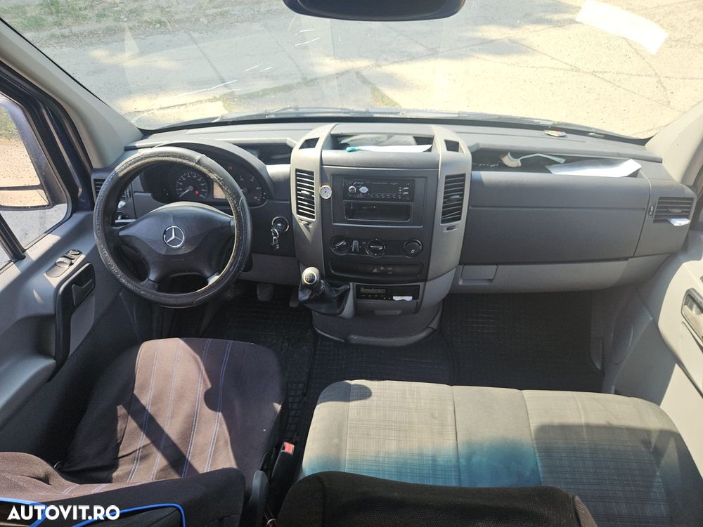 Mercedes-Benz Sprinter 516 - 10