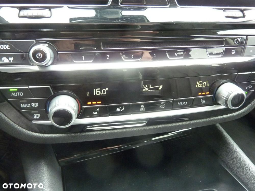 BMW Seria 5 - 28
