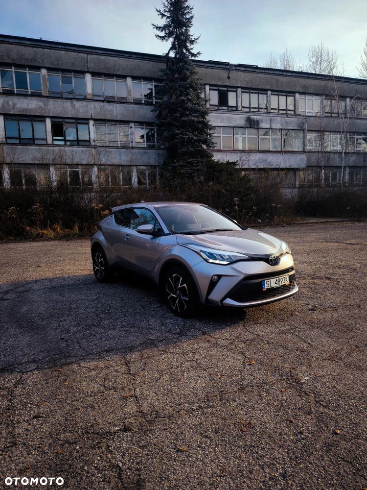 Toyota C-HR 1.2 Turbo Team Deutschland - 11