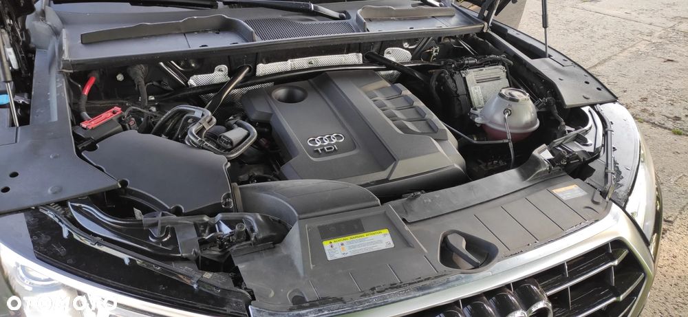 Audi Q5 2.0 TDI Quattro Design S tronic - 33