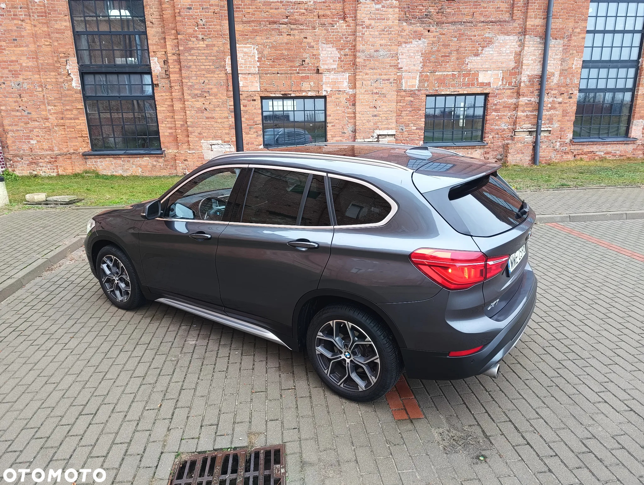 BMW X1 xDrive25i Sport Line sport - 18