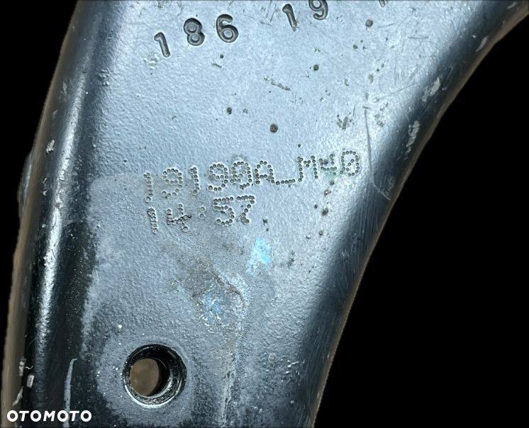 P8 GMC YUKON XL DENALI IV 2015 - 6.2 WAHACZ PRZÓD GÓRNY LEWY 84628487 - 3