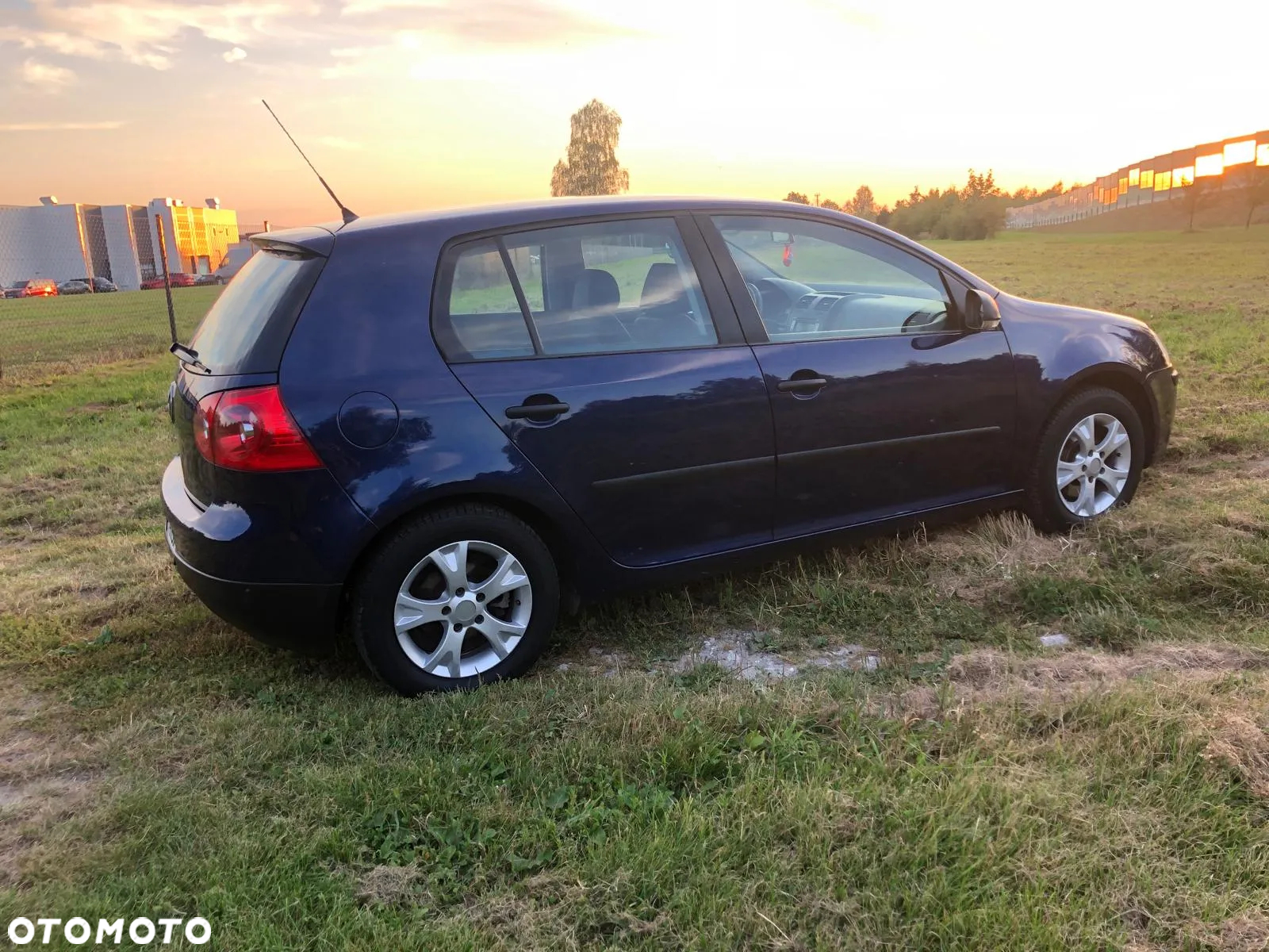 Volkswagen Golf - 3