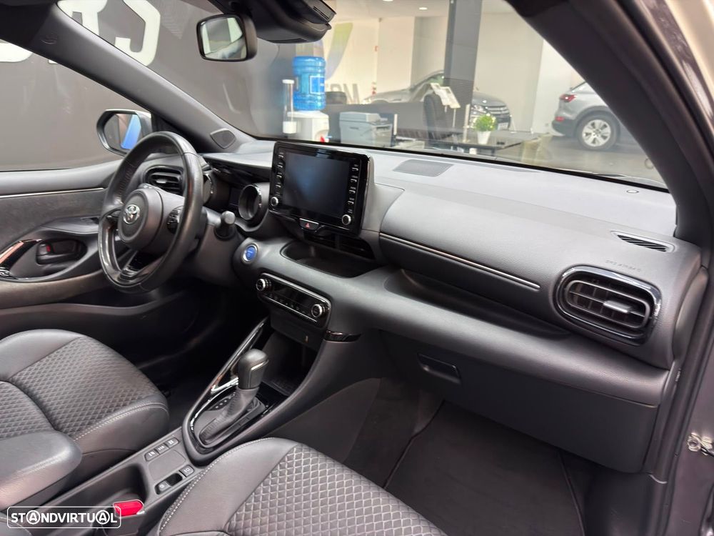 Toyota Yaris 1.5 HDF GR Sport - 21