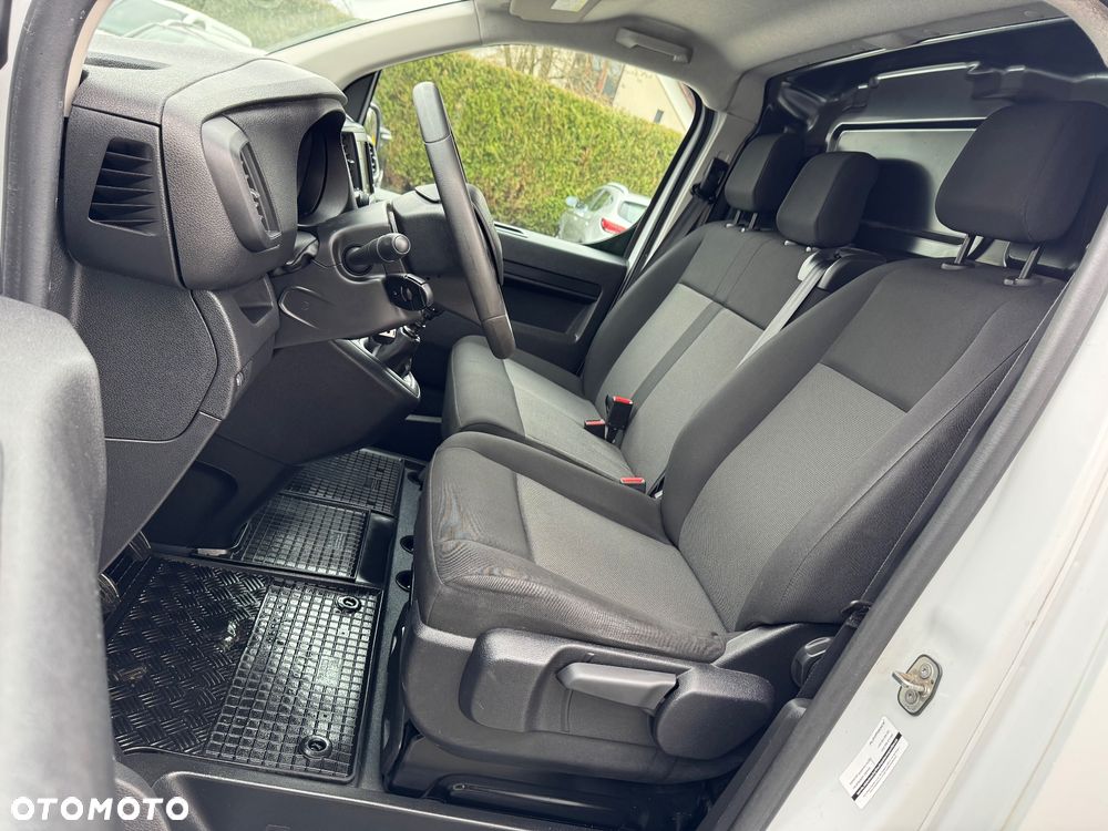 Opel Vivaro Proace Jumpy Scudo - 20