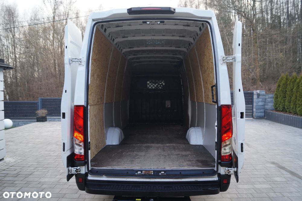 Iveco Dayli 35S16 - 19