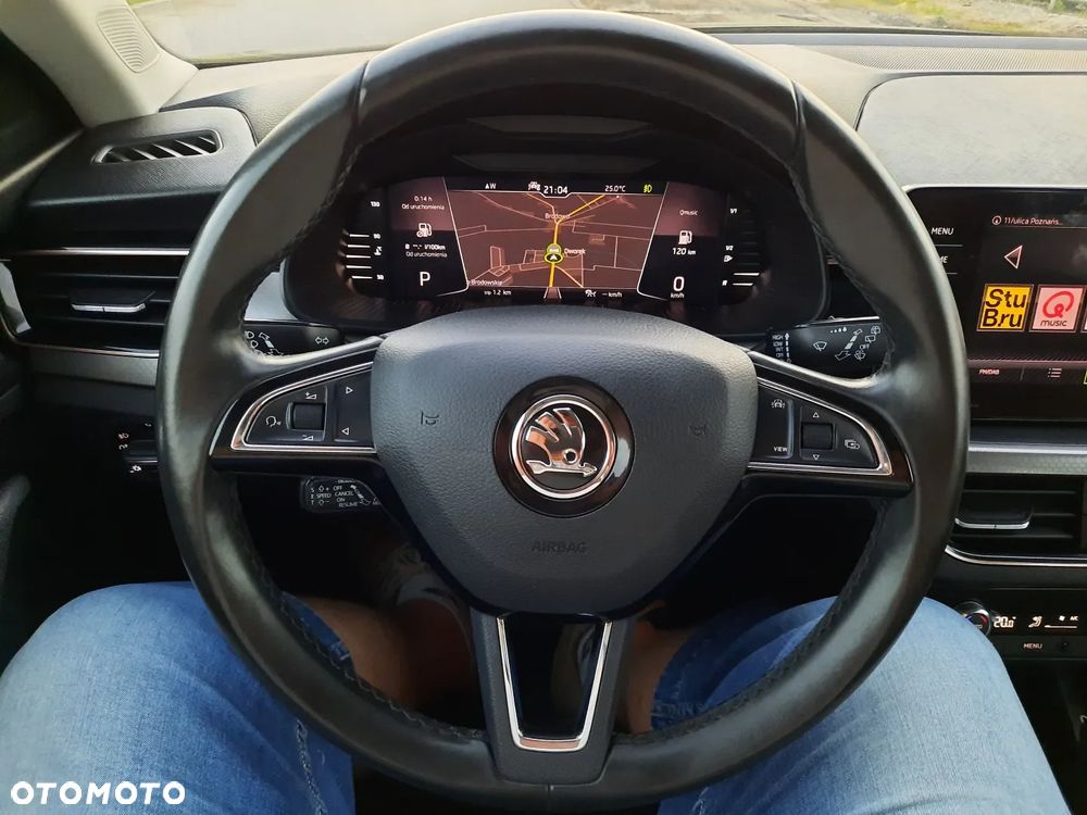 Skoda Kamiq 1.0 TSI Style DSG - 28
