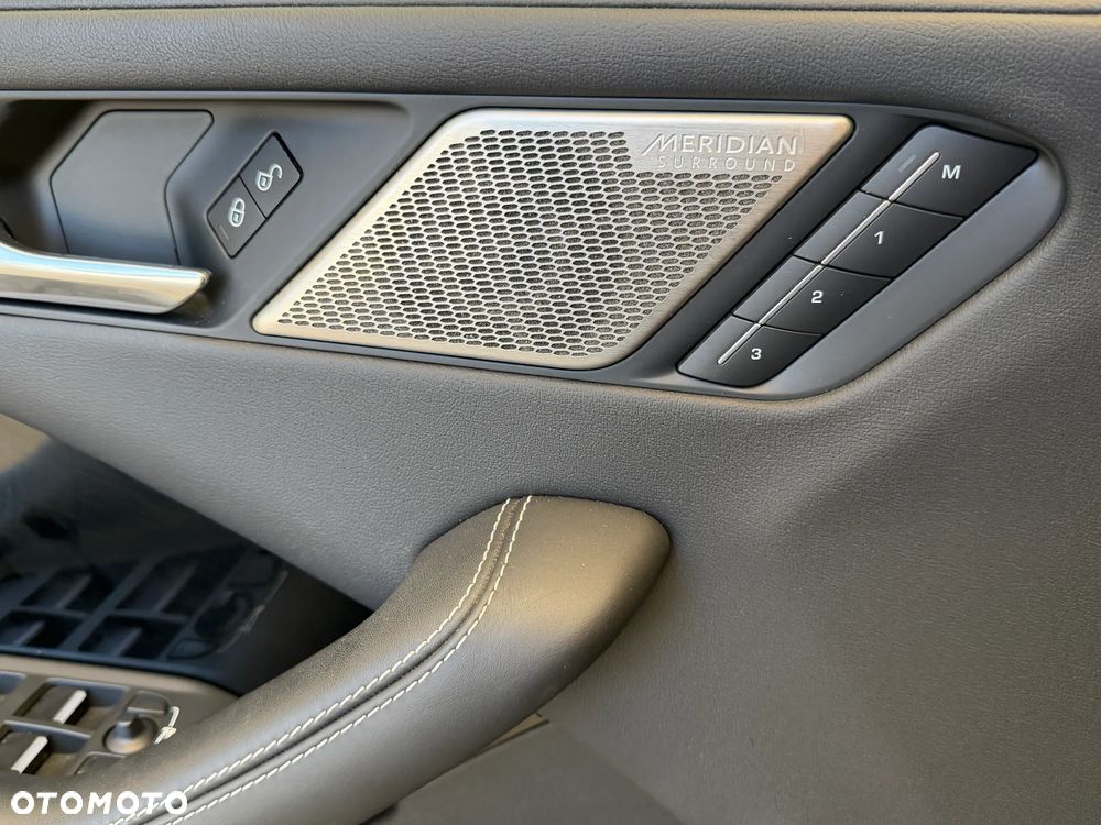 Jaguar I-Pace EV400 AWD HSE - 12