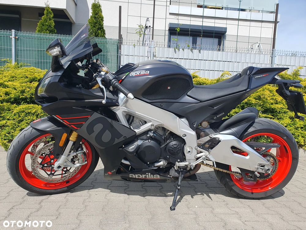 Aprilia RSV - 16