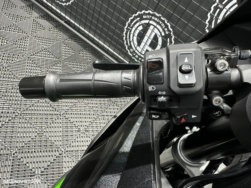 Kawasaki ZX 6R 2026 - 7