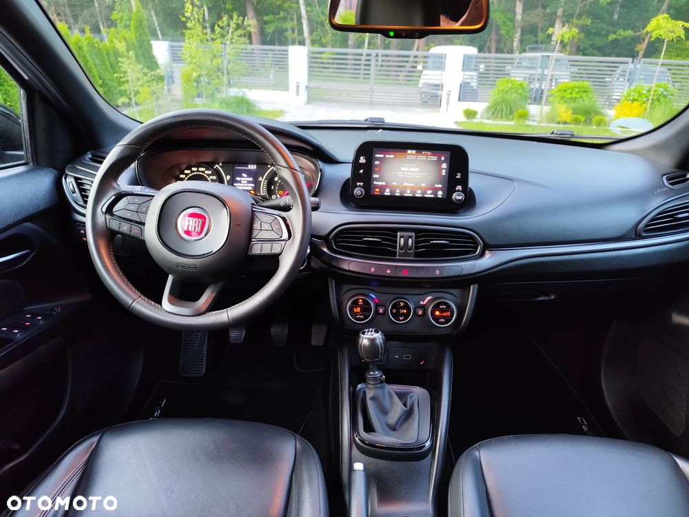 Fiat Tipo 1.4 T-Jet Sport - 22