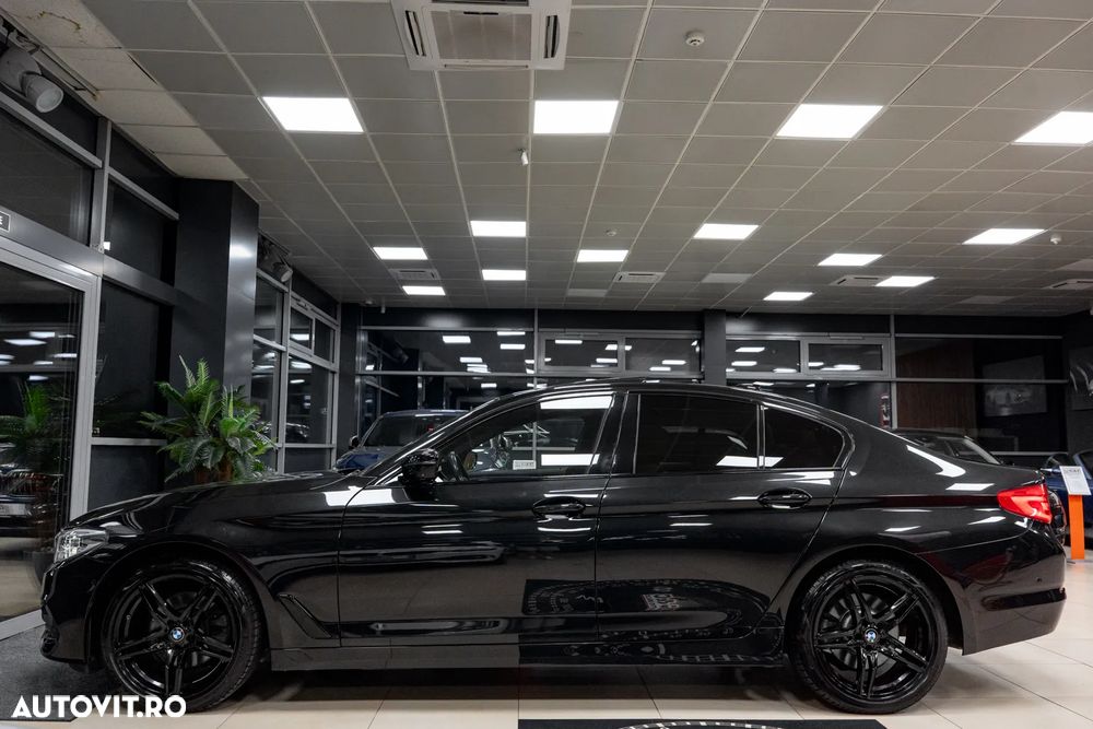 BMW Seria 5 520d Aut. Sport Line - 39